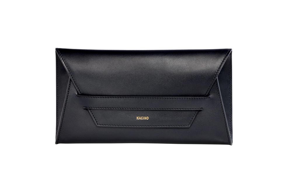 clutch Kagino schwarze Tasche ganze Ansicht